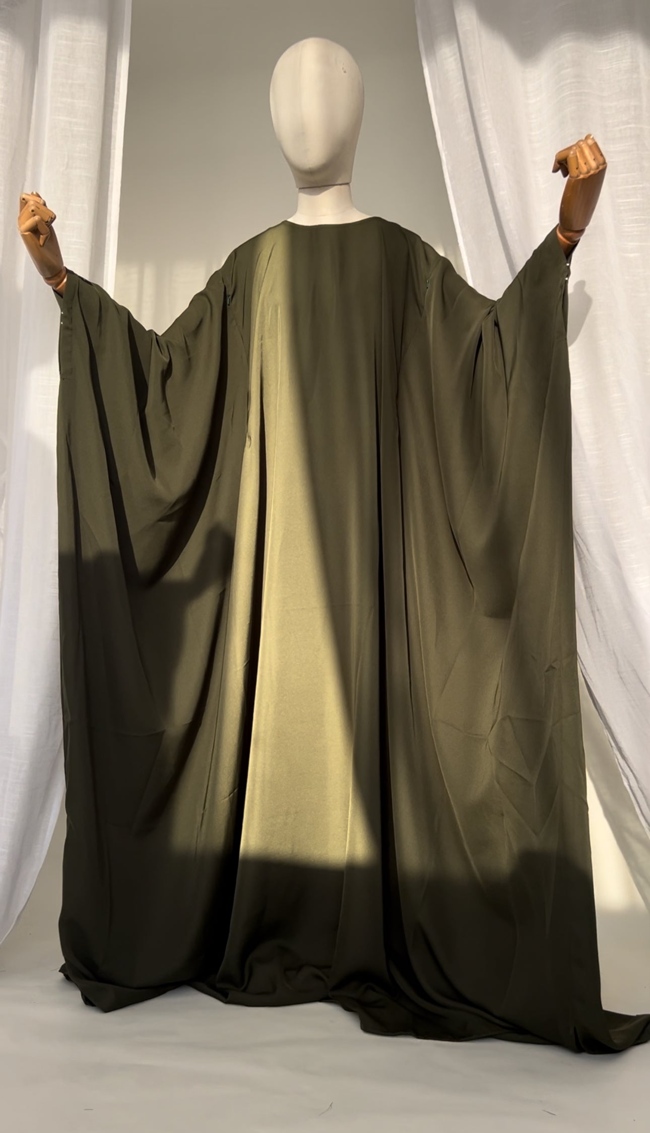Abaya Wassila Abaya Saoudienne – Nidah