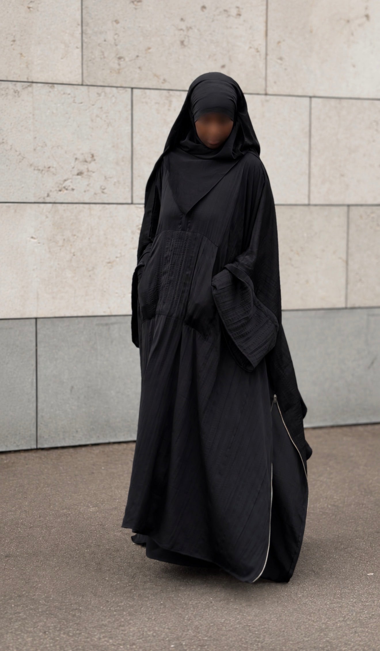 Abaya Uhud